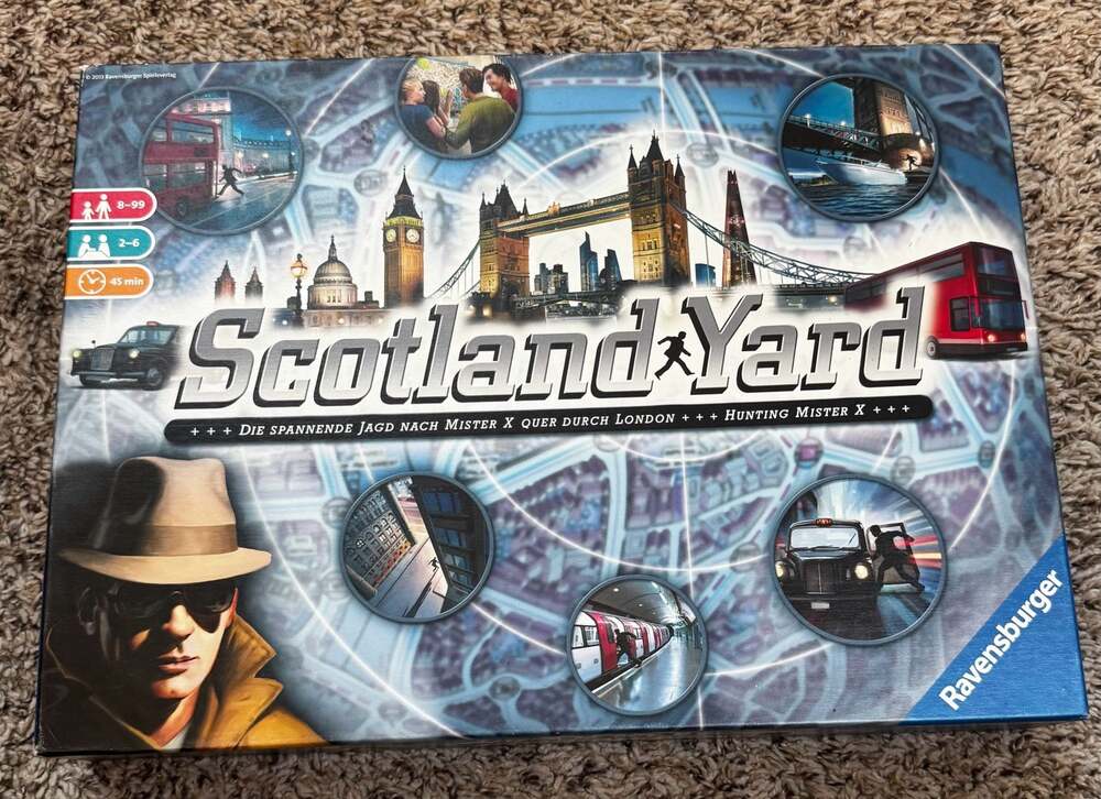 Ravensburger Scotland Yard Hunting Mister X Board Game COMPLETE 8+ 2-6 players